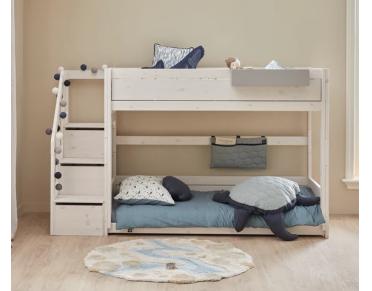 Letto a castello basso con scala a gradoni